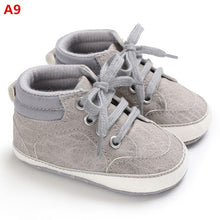 Load image into Gallery viewer, Classic Canvas Newborn Baby shoes